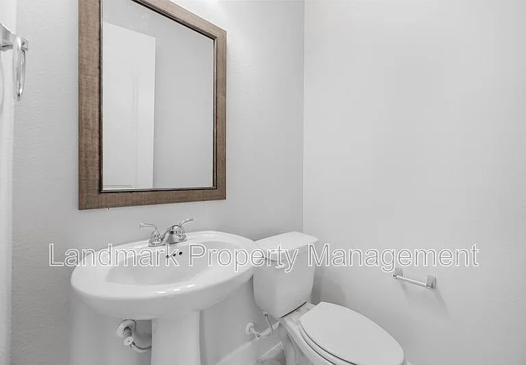 1822 Buckeye Ln — Photo 17