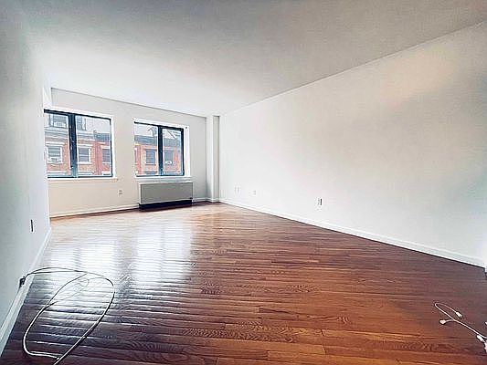 3rd image of 401 W 22nd St APT 2E