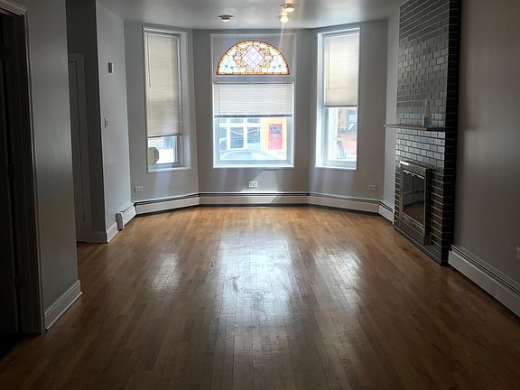 3rd image of 3734 S Emerald Ave #2