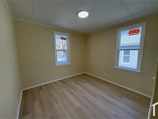 3 bed, 864 sqft, $1,995 — Photo 3