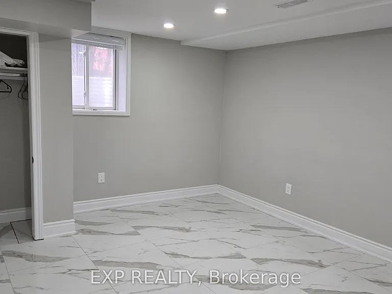3544 Joan Dr #BASEMENT — Photo 7
