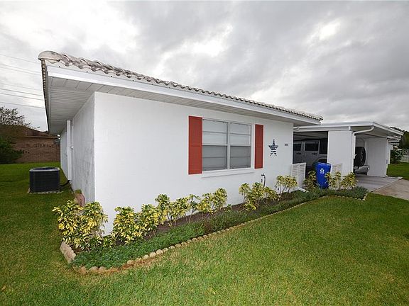3rd image of 486 Cameo Dr #486