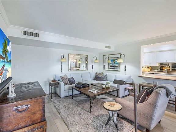 4th image of 3430 Gulf Shore BLVD N #5C
