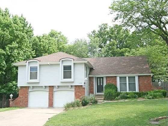 2nd image of 11408 E 65th St