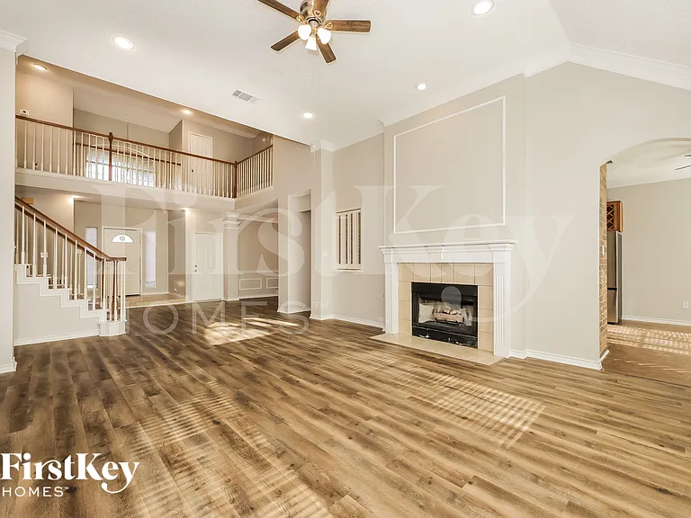 8336 Mountainview Dr — Photo 3