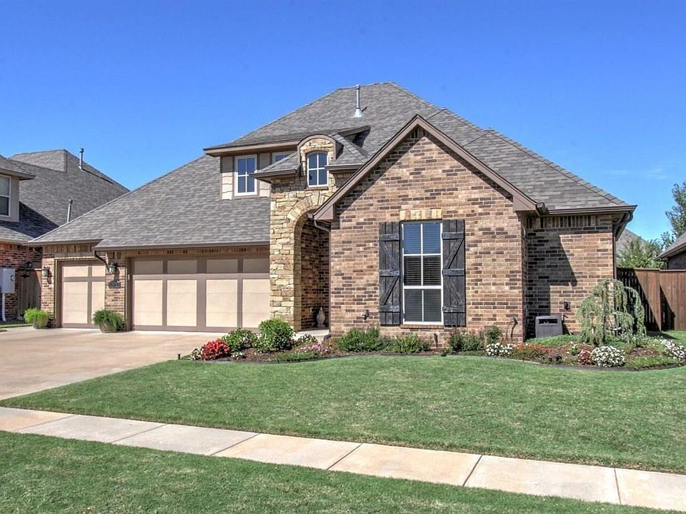1st image of 15701 Wood Creek Ln