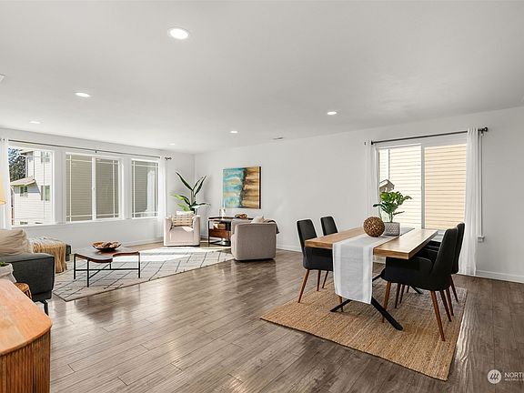 2nd image of 15302 4th Avenue E