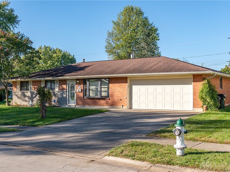 1st image of 821 Barkins Ave