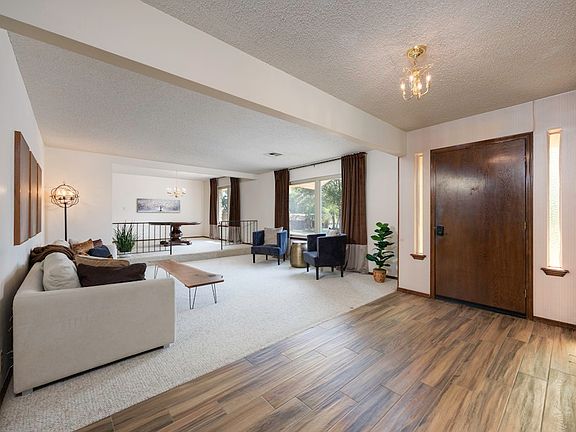 4th image of 2918 Longridge Ln