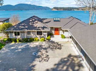 2720 Oakes Ave, Anacortes, WA