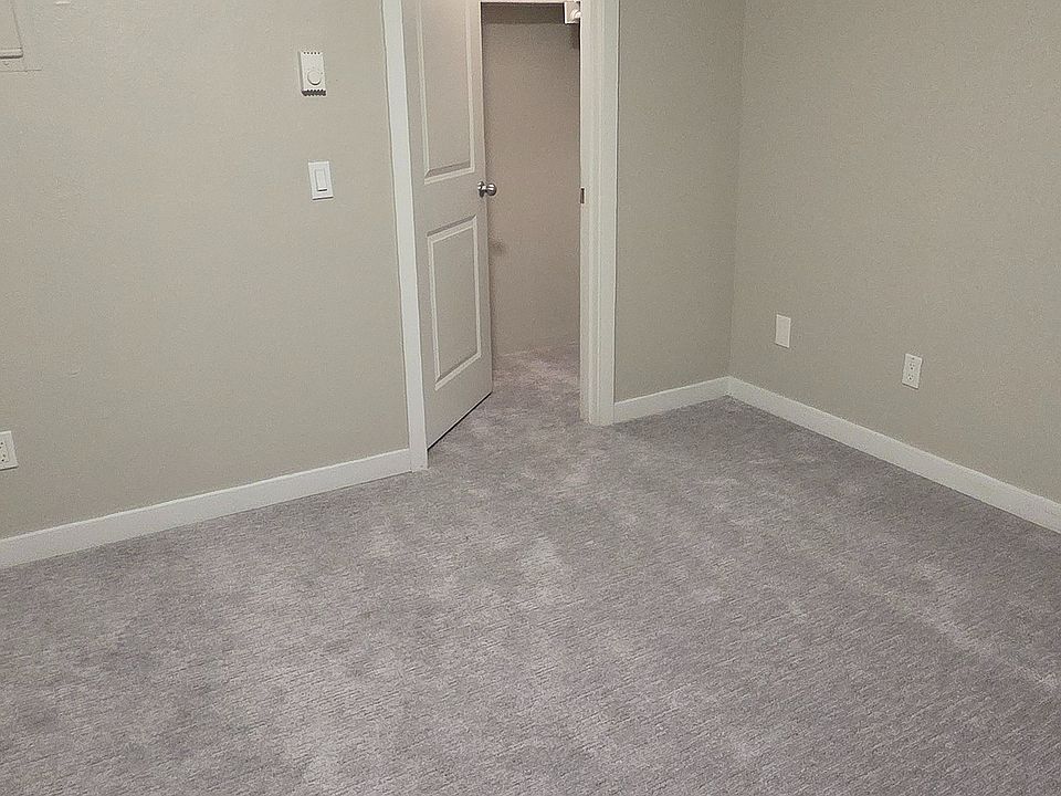 Edge North Apartments