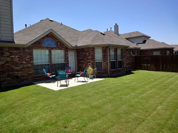 3rd image of 4633 Golden Yarrow Dr