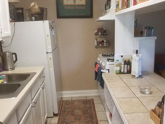 3rd image of 451 Eleanor Ave APT 3