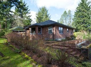 260 SW Palatine Hill Rd, Portland, OR 97219