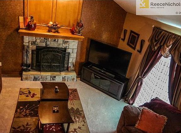 4th image of 9015 Ann Ave