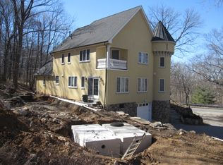 328 Old Allerton Rd, Annandale, NJ 08801