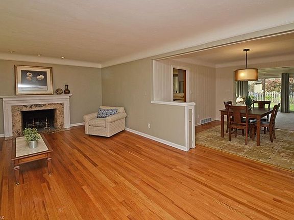 2nd image of 23148 Hilliard Blvd