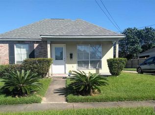 918 Woodhill Dr, Baton Rouge, LA 70806