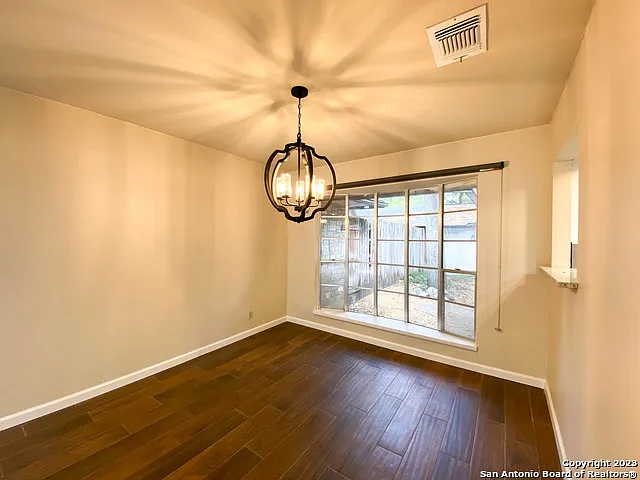 11039 Whisper Valley St — Photo 3
