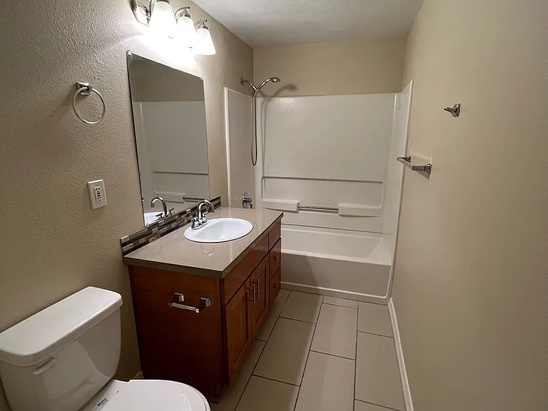 17662-17685 NW Concordia Ct — Photo 30
