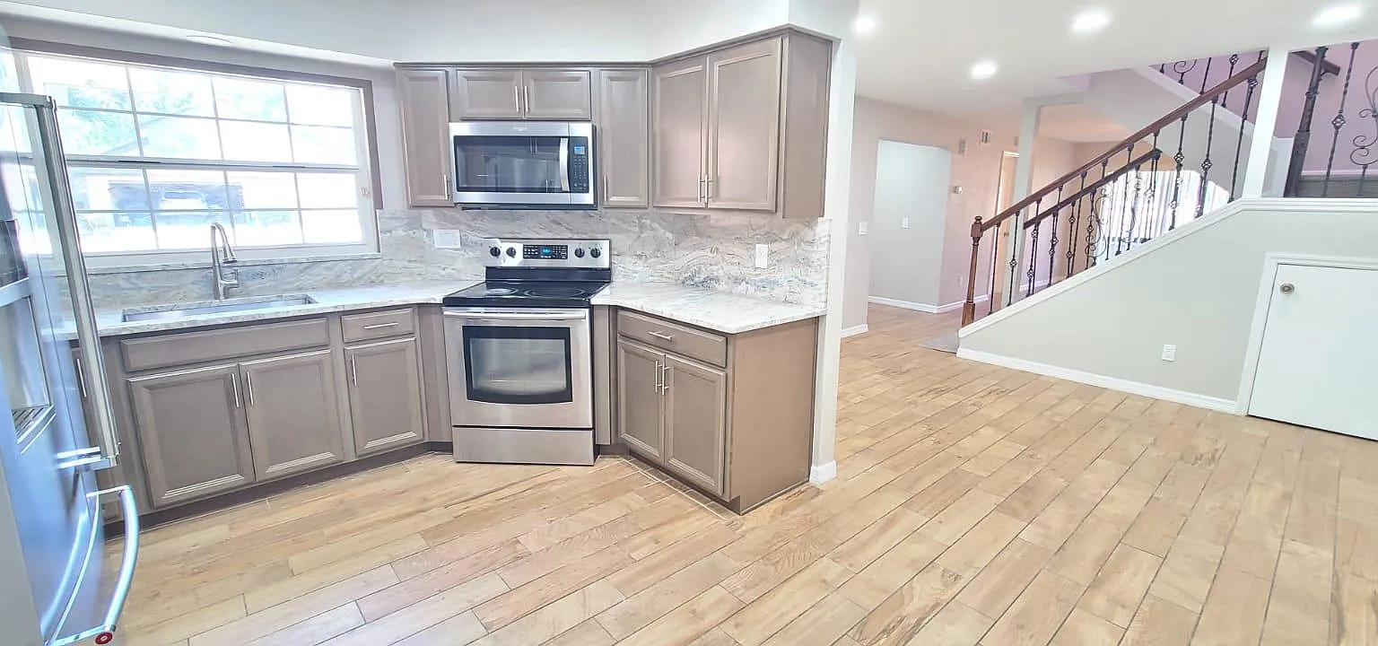 816 Brimfield Court — Photo 1