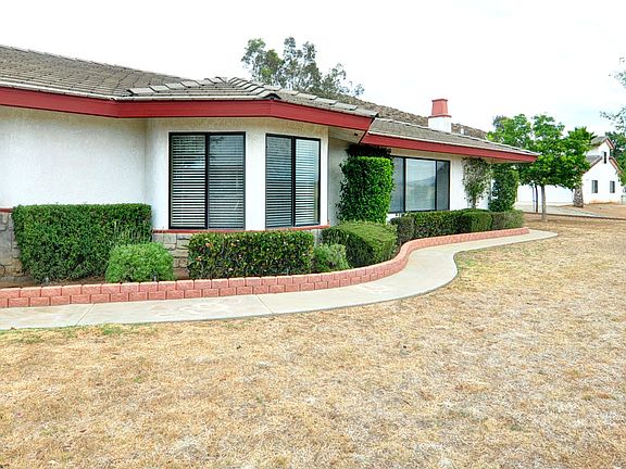 3rd image of 33350 Paloma Ln