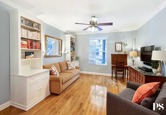 2nd image of 233 W 21st St APT 1-A