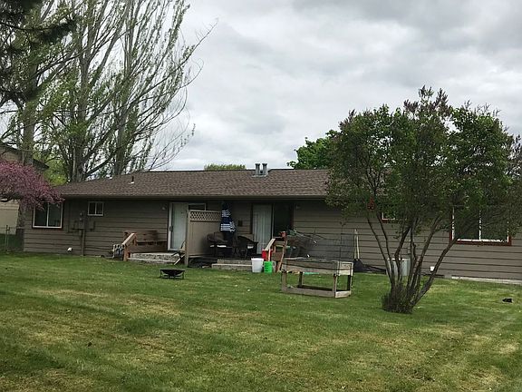 4th image of 800 Whitaker Dr #802