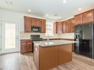 106 Parkview Ln, Rockaway, NJ 07866