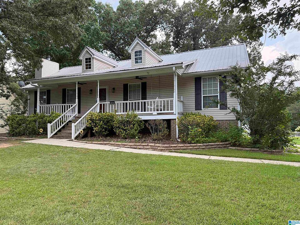 1st image of 2212 Deer Run Ln
