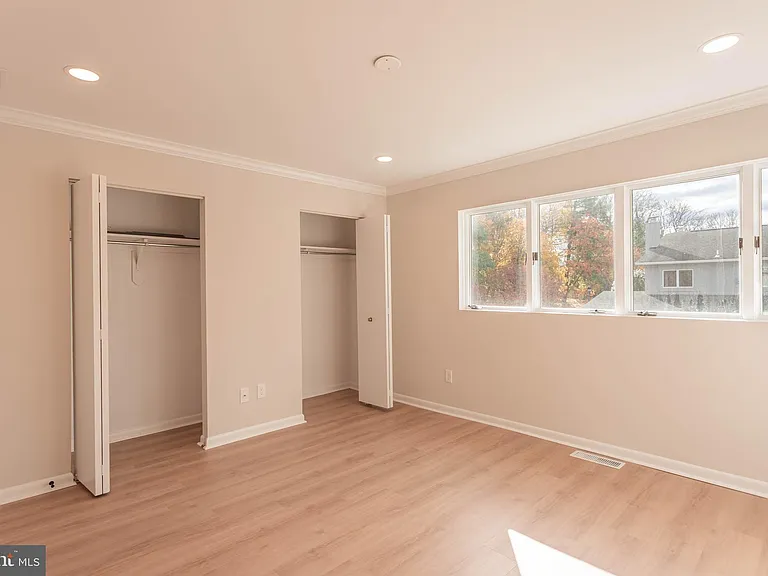 22 Stone Manor Ct #22 — Photo 25