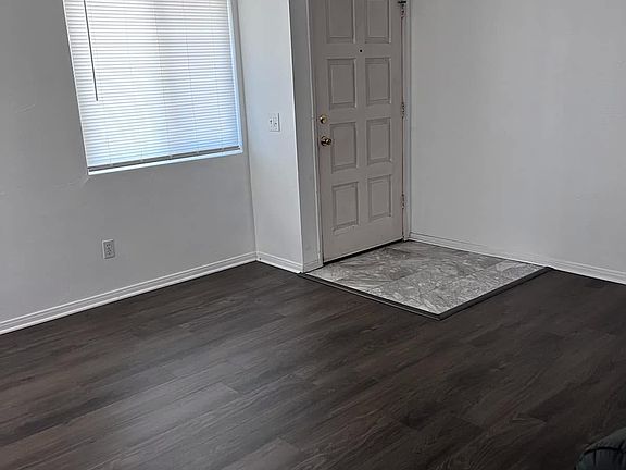5th image of 371 N Melrose Dr Unit G