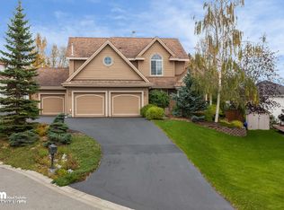 3910 Moonstar Cir, Anchorage, AK 99516
