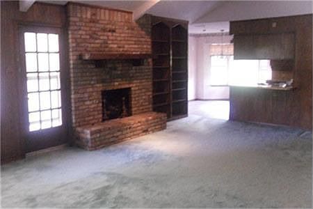 4th image of 1127 Greenway Dr