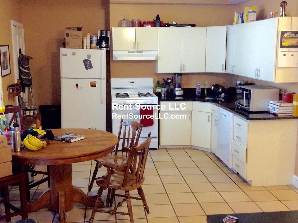 1st image of 109 Hampshire St