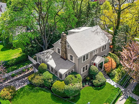 3rd image of 4 Kenmare Road