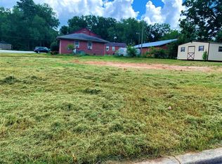 505 Cokesbury St, Greenwood, SC 29649