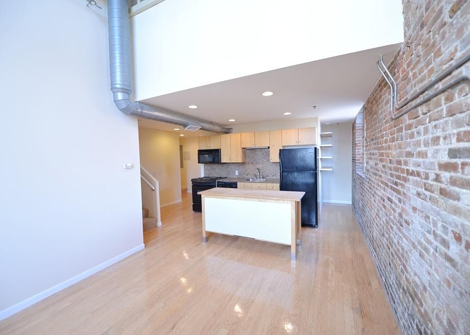 1st image of 2001 S 9th St APT L