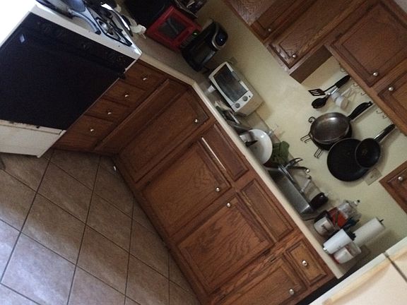 3rd image of 1309 College Ave