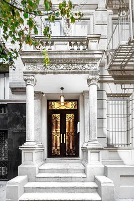 Rented by Douglas Elliman | media 6