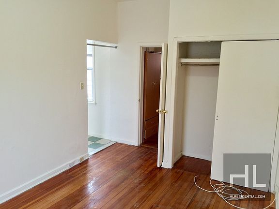 4th image of 2609 18th St APT 1