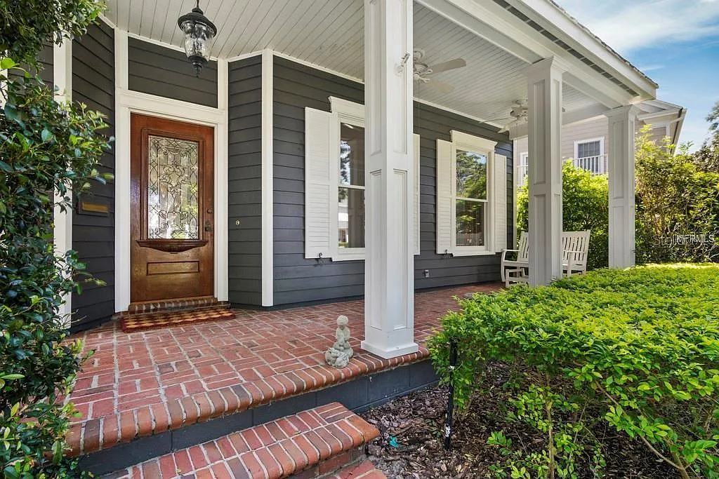 4 bed, 3.5 bath, 3304 sqft, $7,000 — Photo 4