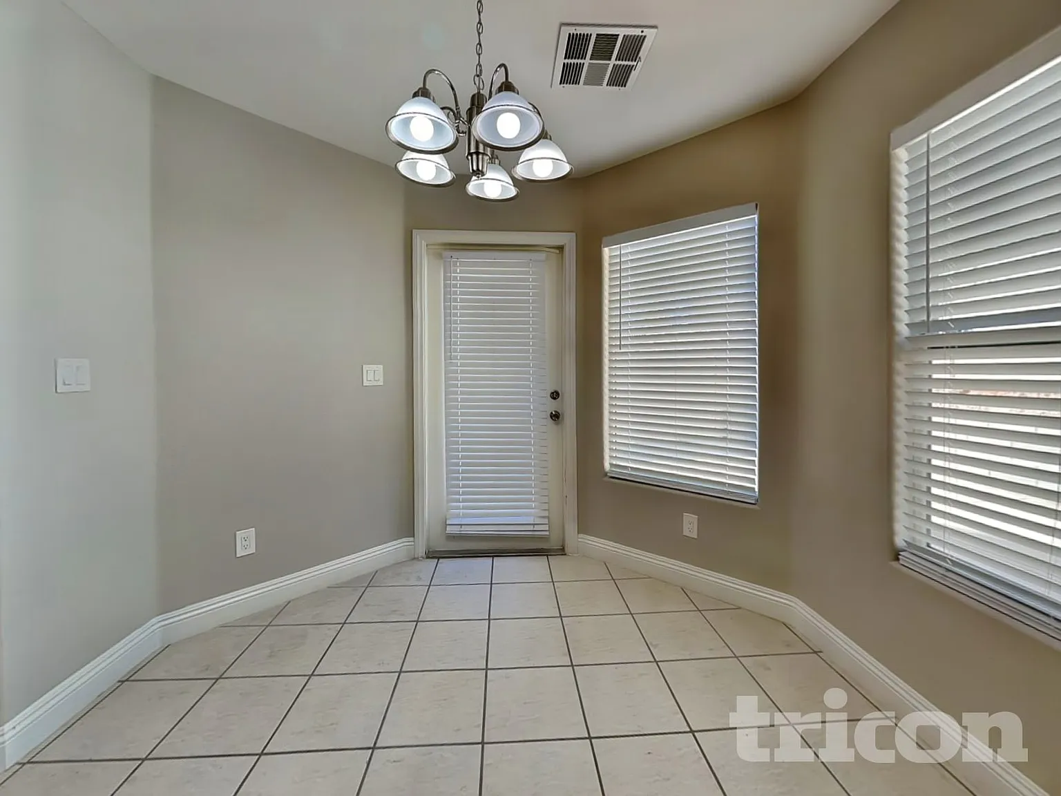 2695 Sunrise Day Court Las Vegas NV — Photo 4