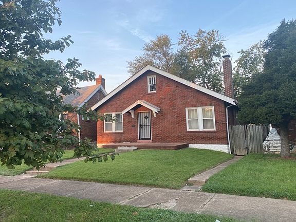 2nd image of 8647 Annetta Ave