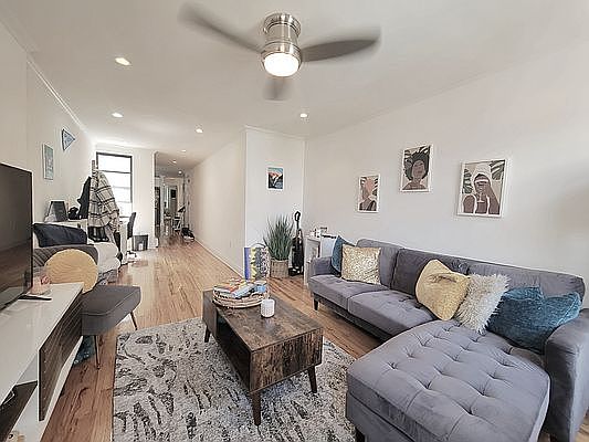 1st image of 260 W 122nd St APT 5A