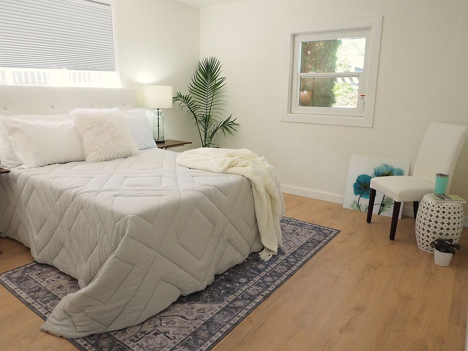 One bedroom generously sized, quiet retreat
