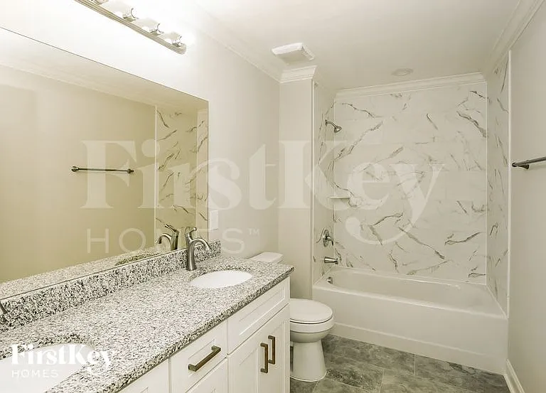 1242 Pless St NW — Photo 9