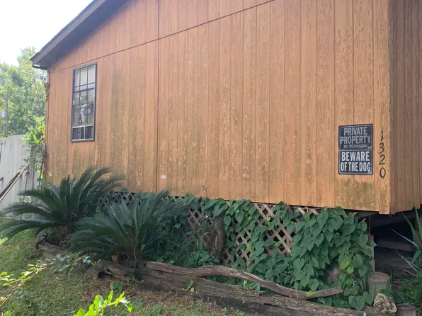 1320 Duval Lake Rd S, Jacksonville, FL 32218