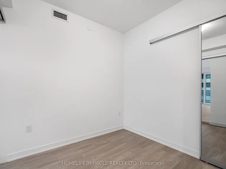 634 Church St #4101 — Photo 19