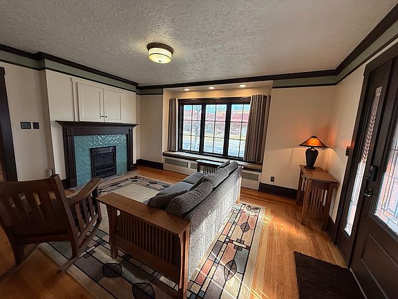 5th image of 295 5th St #A